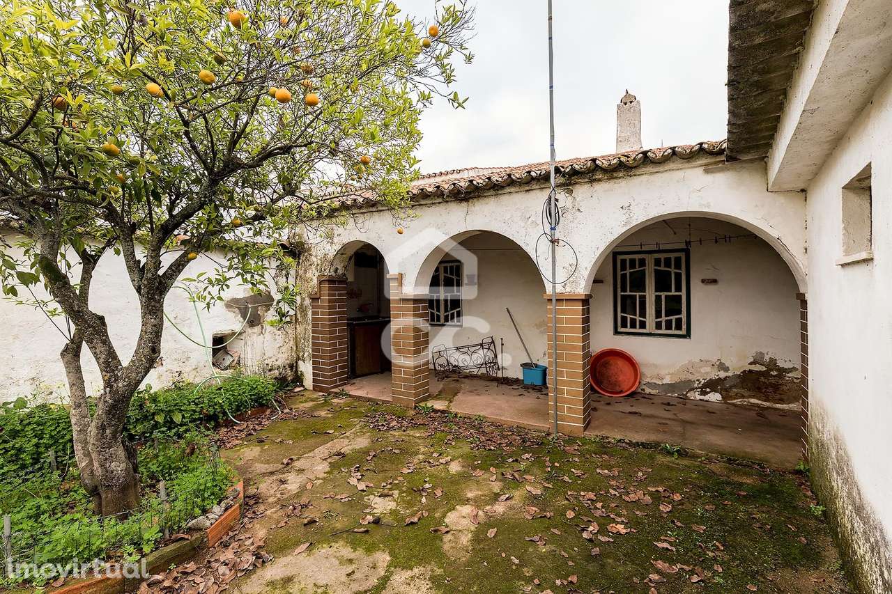 Moradia T7 com 2.640 m² de Terreno, Quintal e Campo de Jogos por Recup - Grande imagem: 5/43