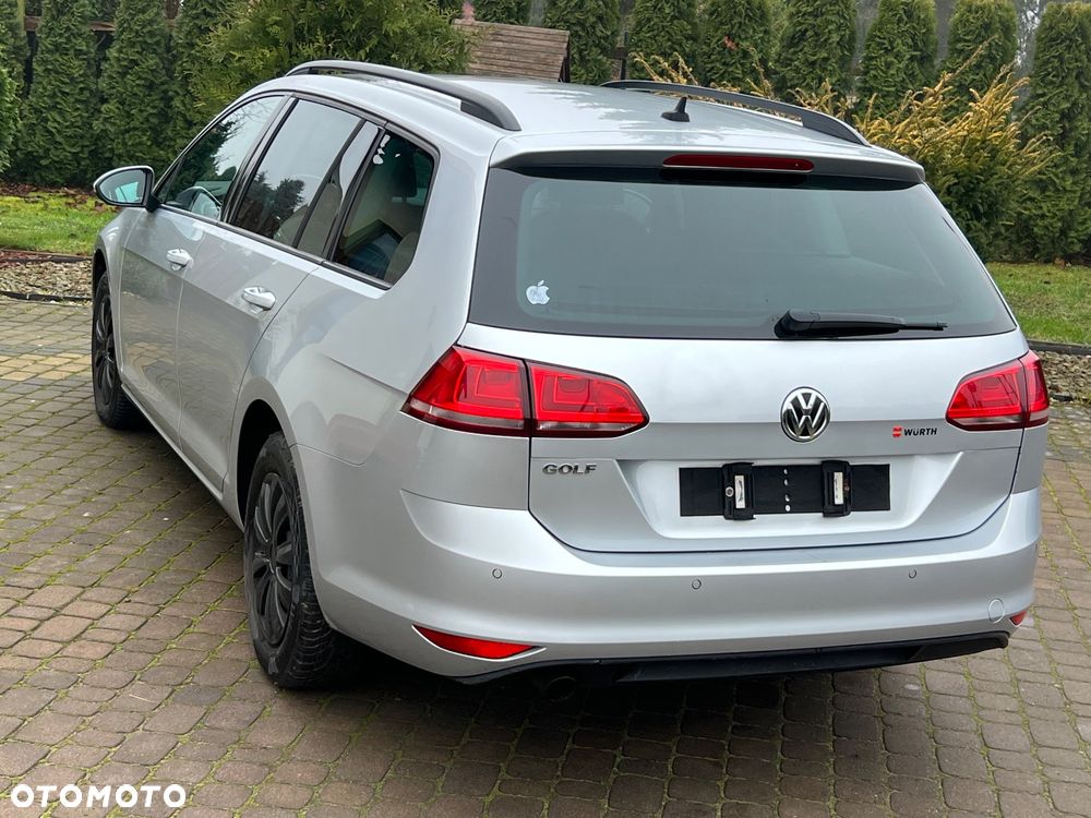 Volkswagen Golf - 9