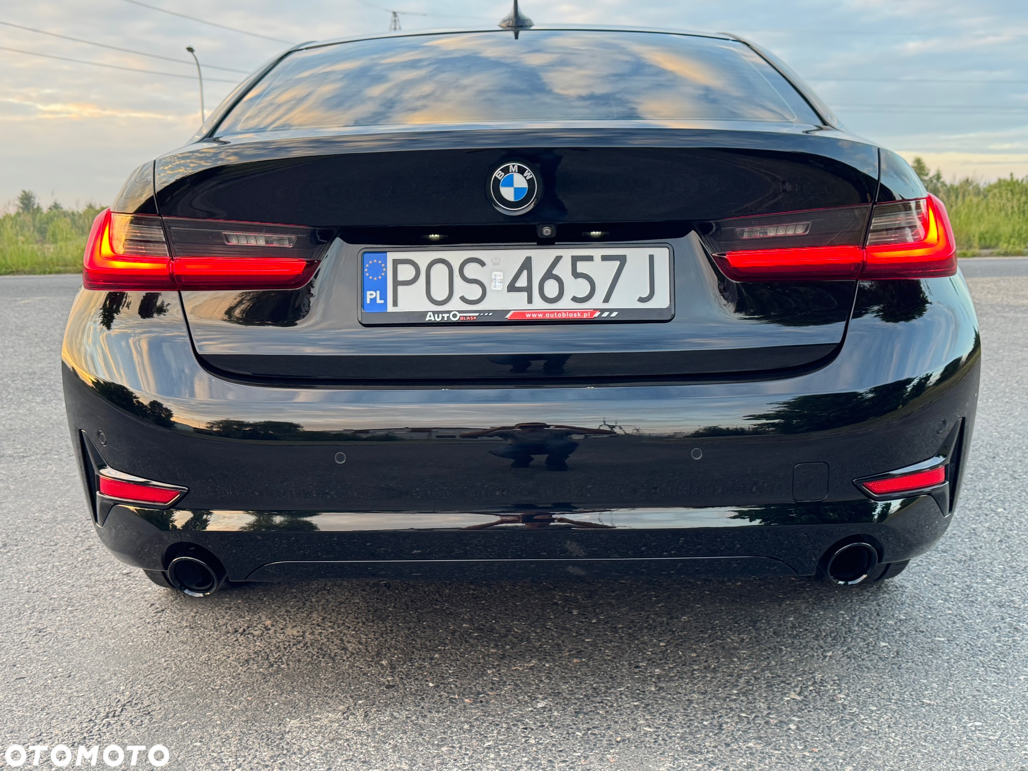 BMW Seria 3 330i Sport Line - 10