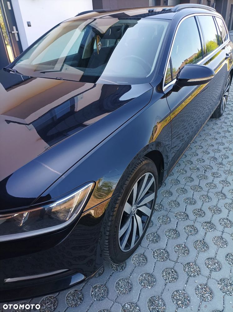 Volkswagen Passat - 16
