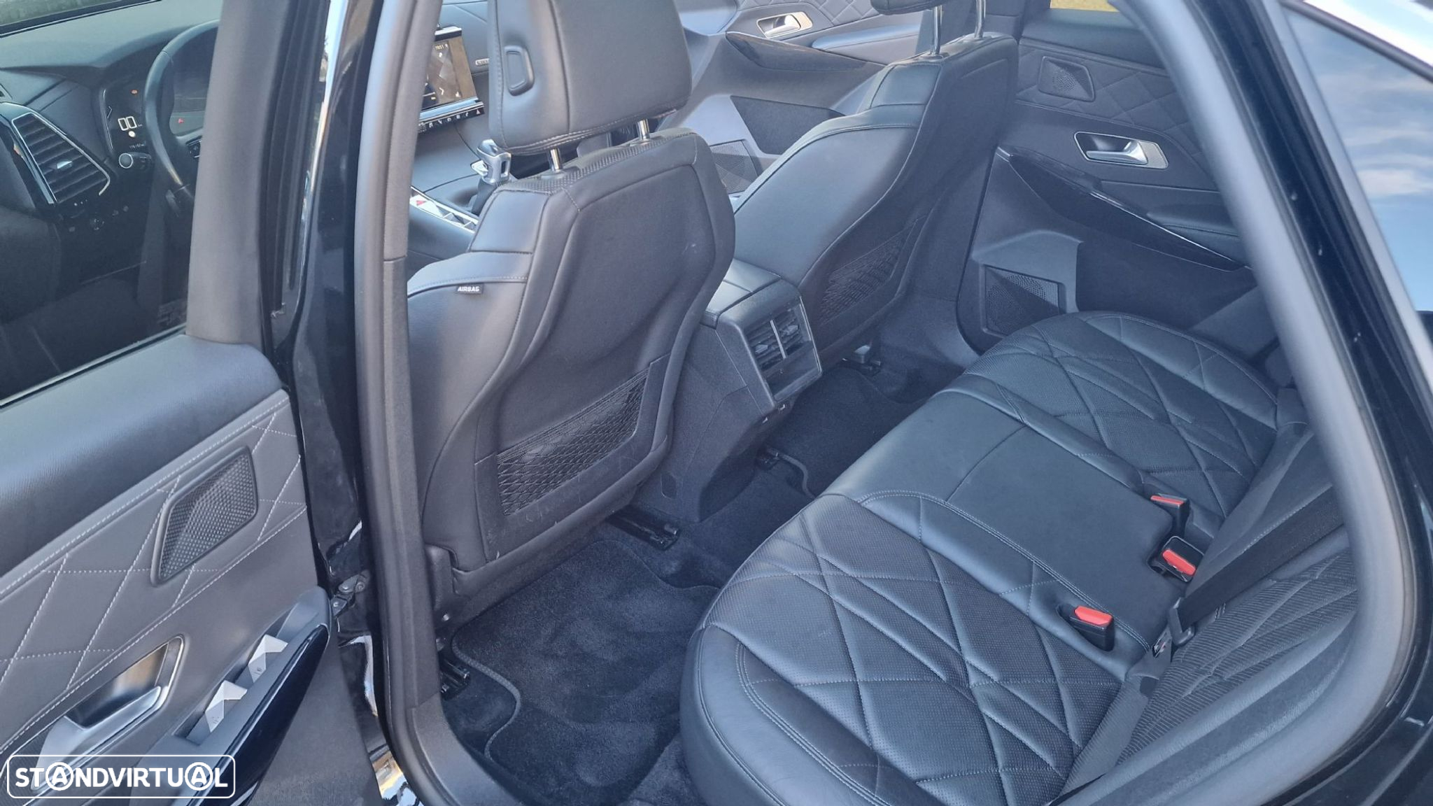DS DS7 Crossback - 46