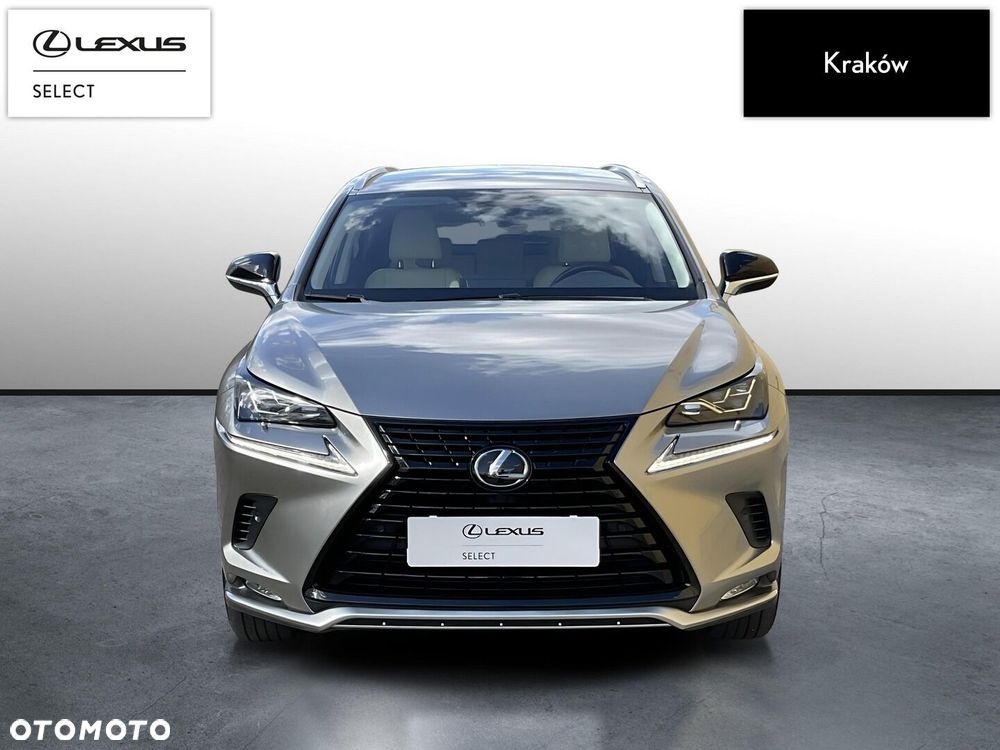Lexus NX 300 F Impression AWD - 8