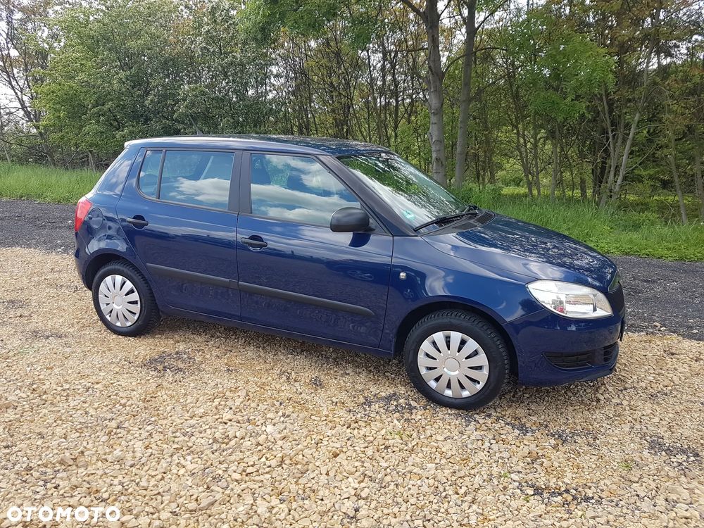 Skoda Fabia 1.2 HTP SPECIAL - 6