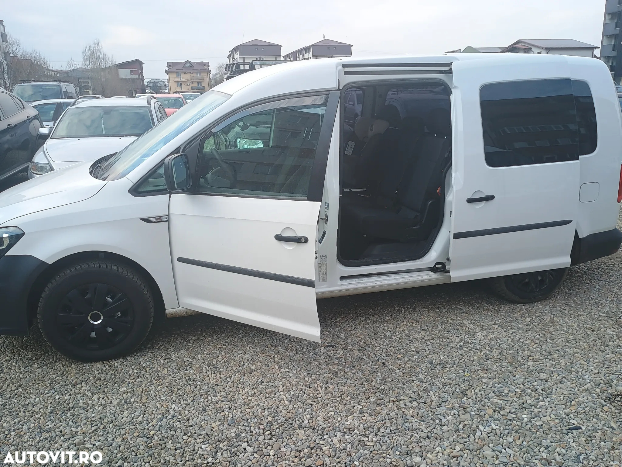 Volkswagen Caddy 2.0 TDI Maxi - 15