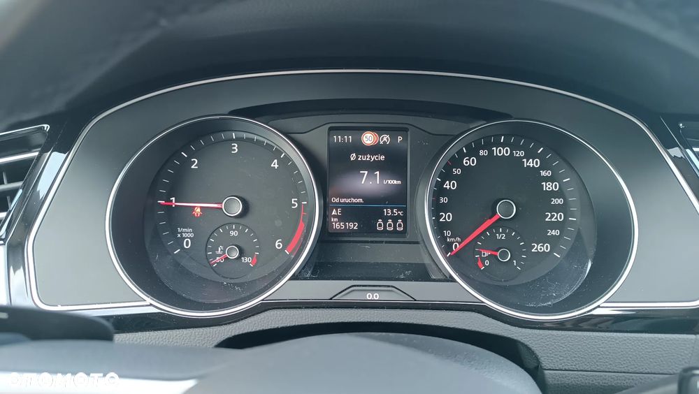 Volkswagen Passat Variant 2.0 TDI EVO Business DSG - 14