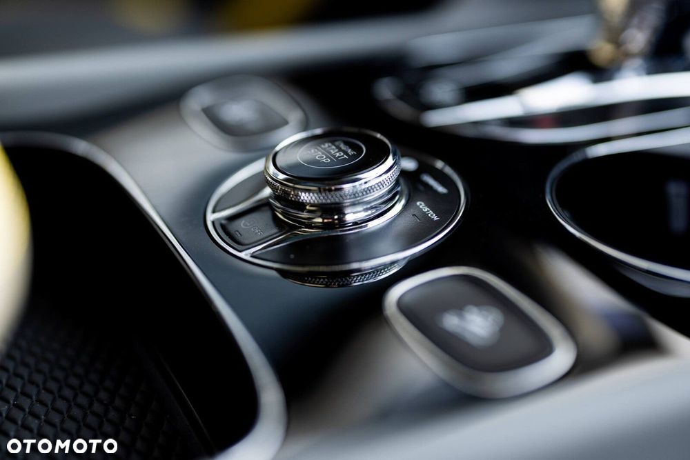 Bentley Bentayga - 14