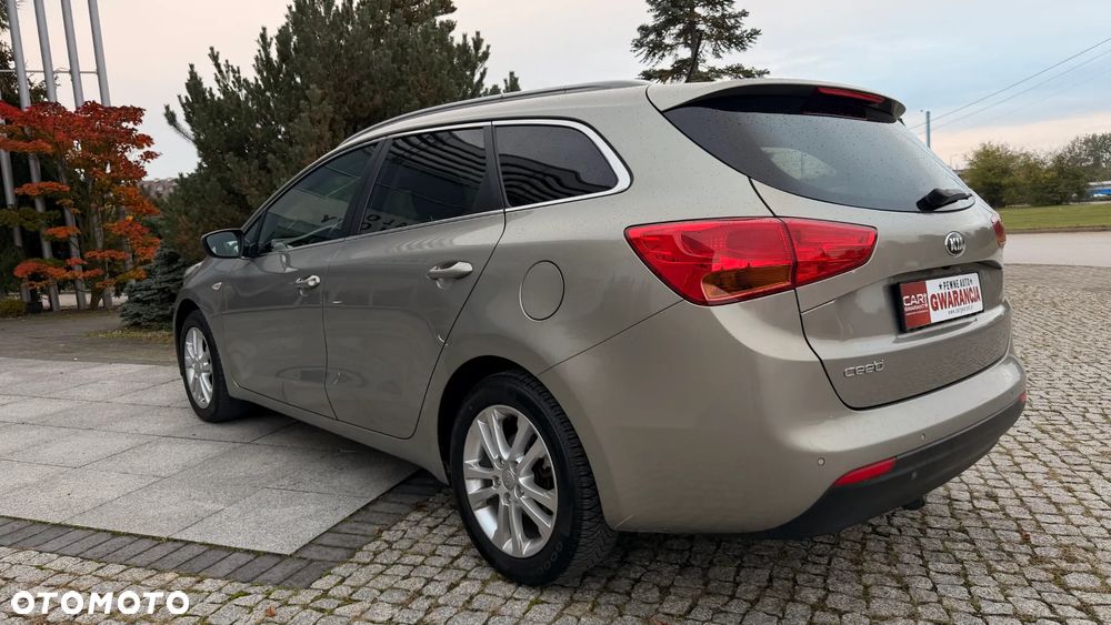 Kia Ceed - 17