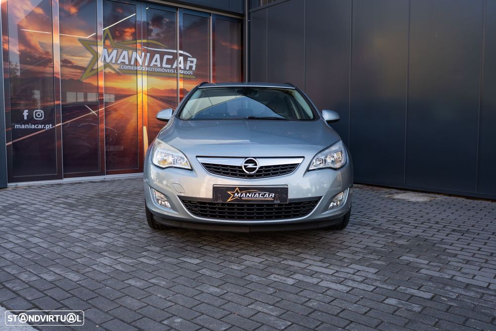 Opel Astra Sports Tourer - 3