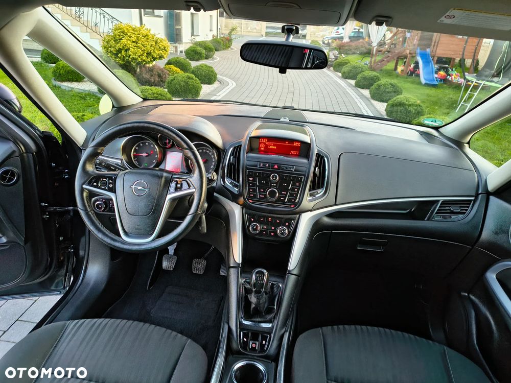 Opel Zafira Tourer 1.4 Turbo Active - 26