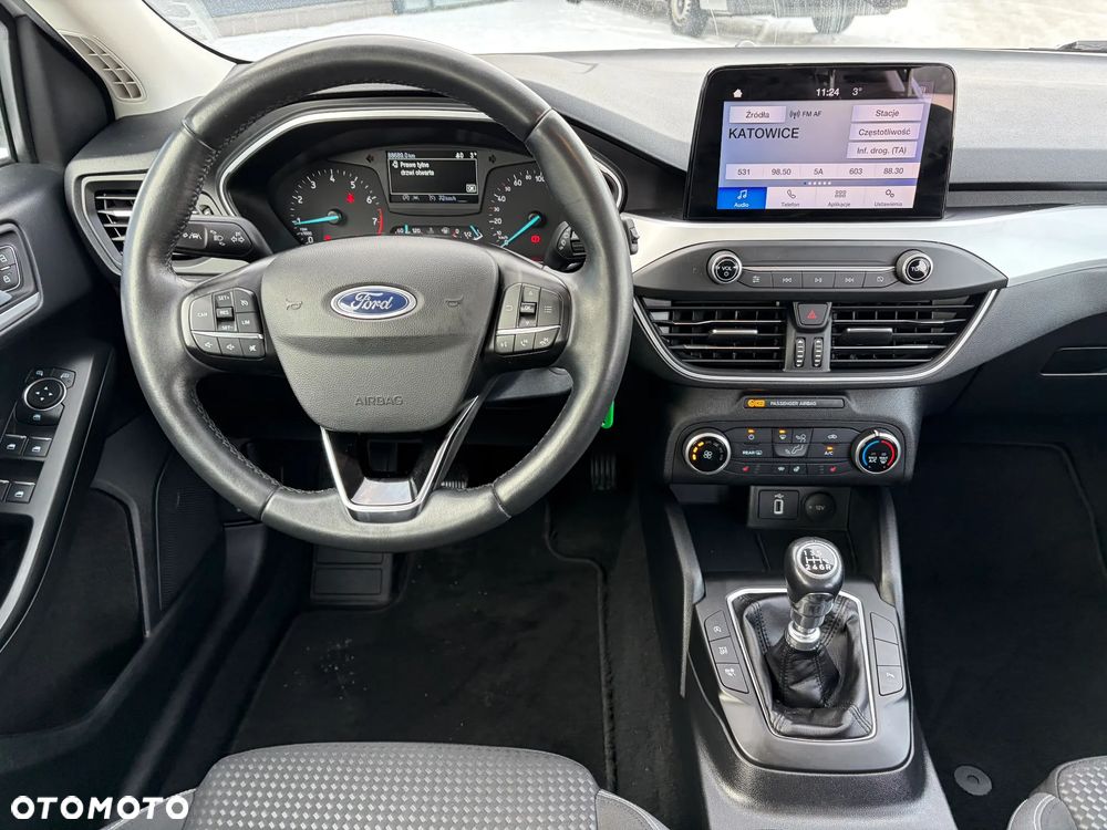 Ford Focus 1.0 EcoBoost Trend Edition - 12