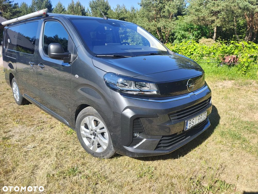 Opel Vivaro - 1