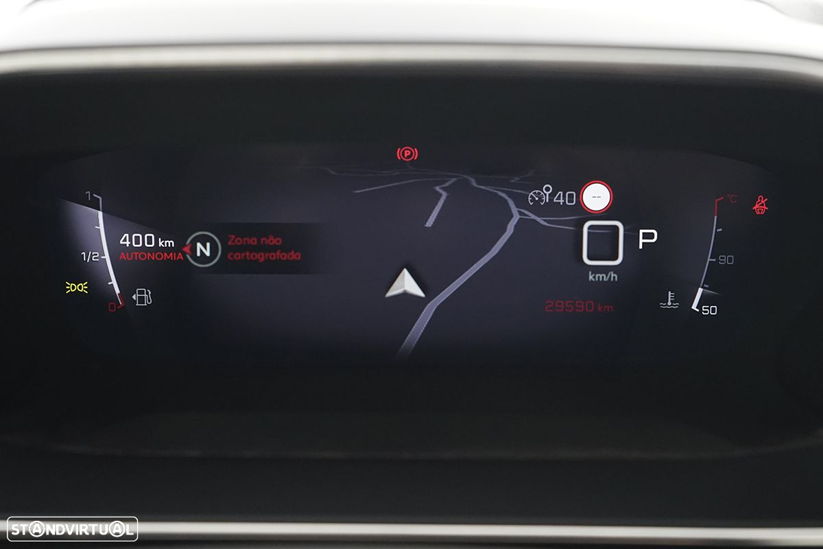 Peugeot 2008 1.2 PureTech GT EAT8 - 17
