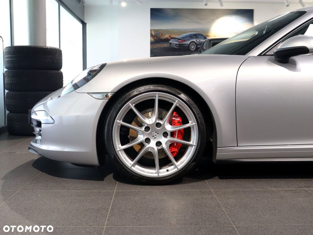 Porsche 911 Carrera 4S PDK - 11