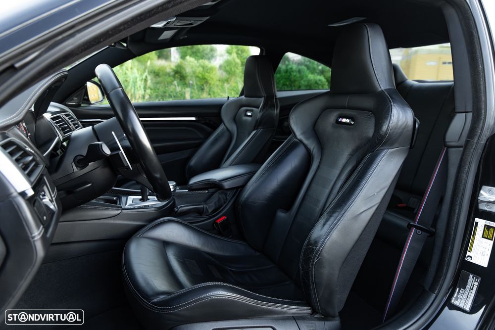 BMW M4 DKG Competition - 32