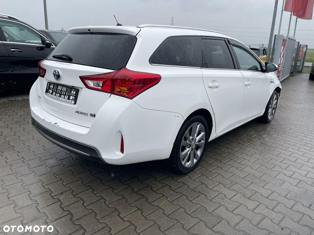 Toyota Auris 1.8 VVT-i Automatik Edition S+ - 4