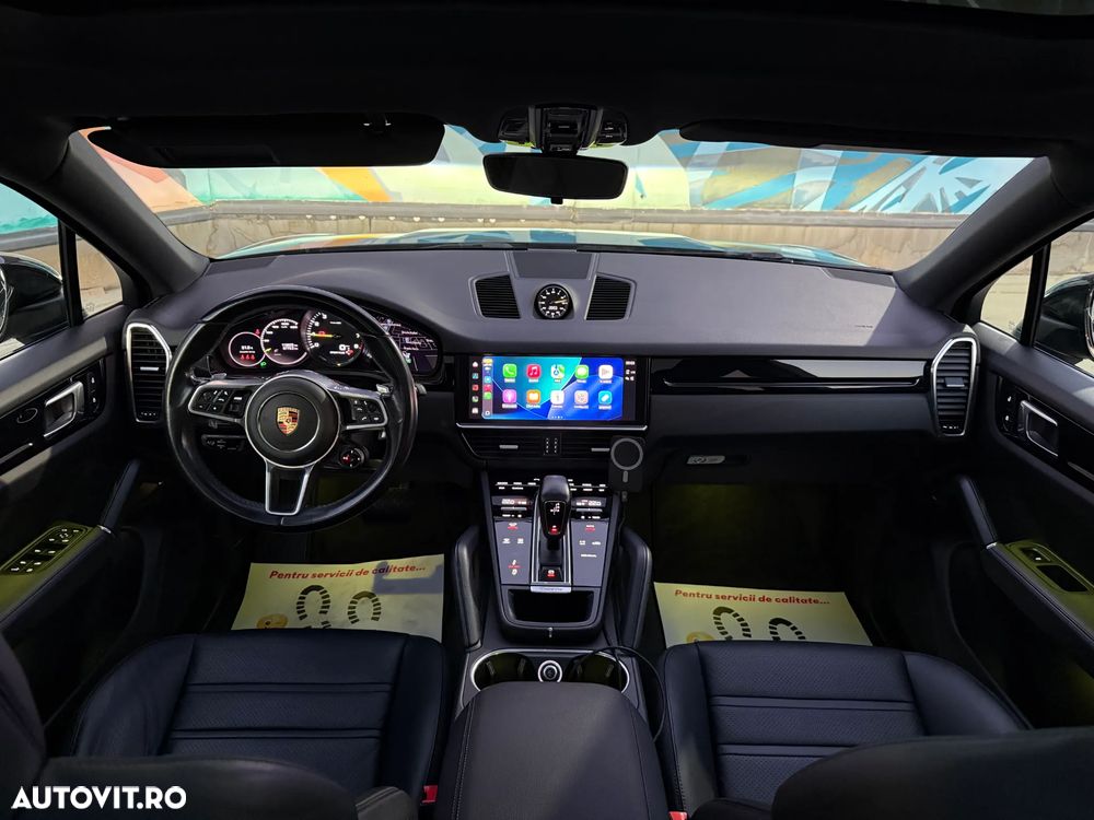 Porsche Cayenne Coupe Standard - 13