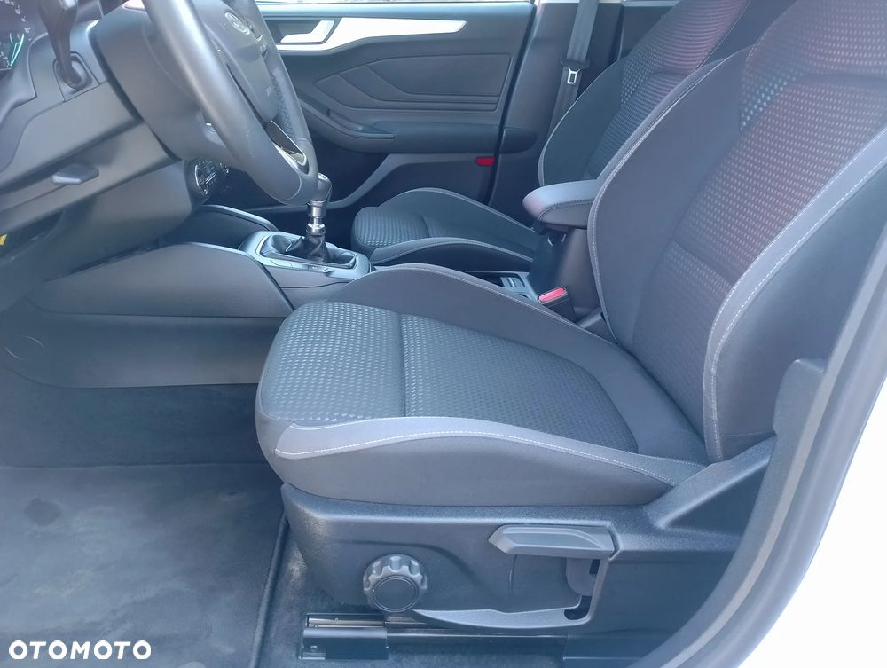 Ford Focus 1.5 TDCi Titanium - 29