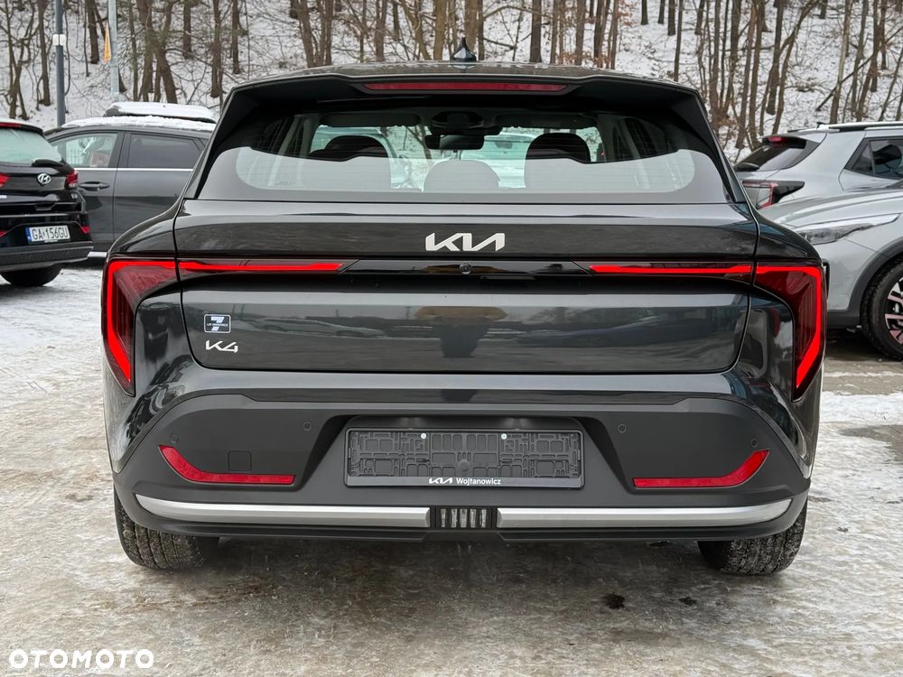 Kia K4 1.6 T-GDI M - 10