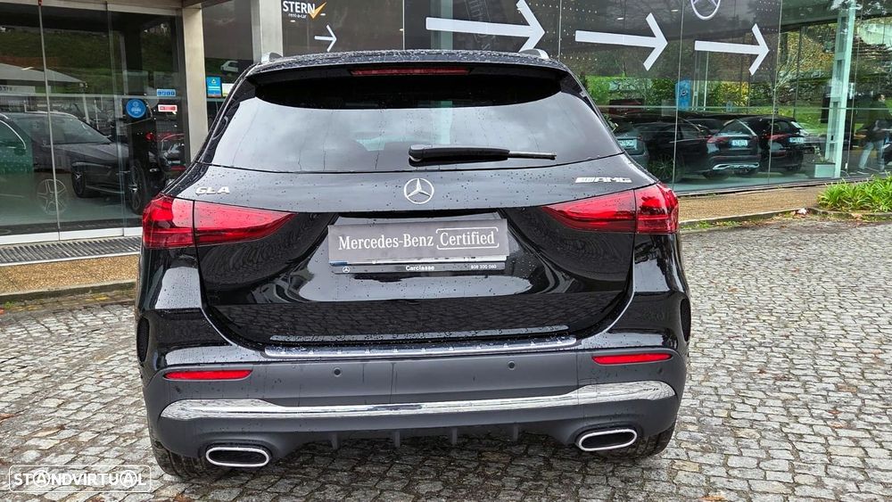 Mercedes-Benz GLA 200 AMG Line - 10