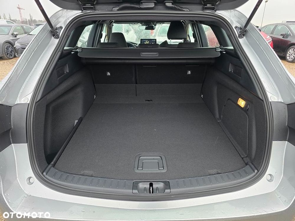 Toyota Corolla 1.8 Hybrid Comfort - 9