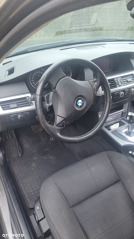 BMW Seria 5 520d - 5