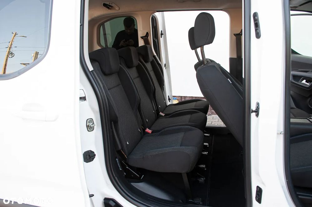 Peugeot Rifter 130 L1 EAT8 GT - 29