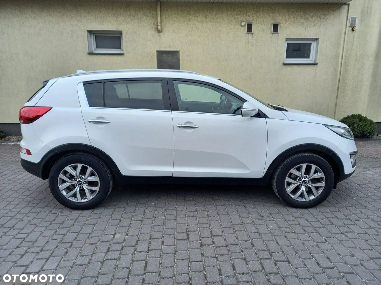 Kia Sportage 1.7 CRDI Business Line M 2WD - 16