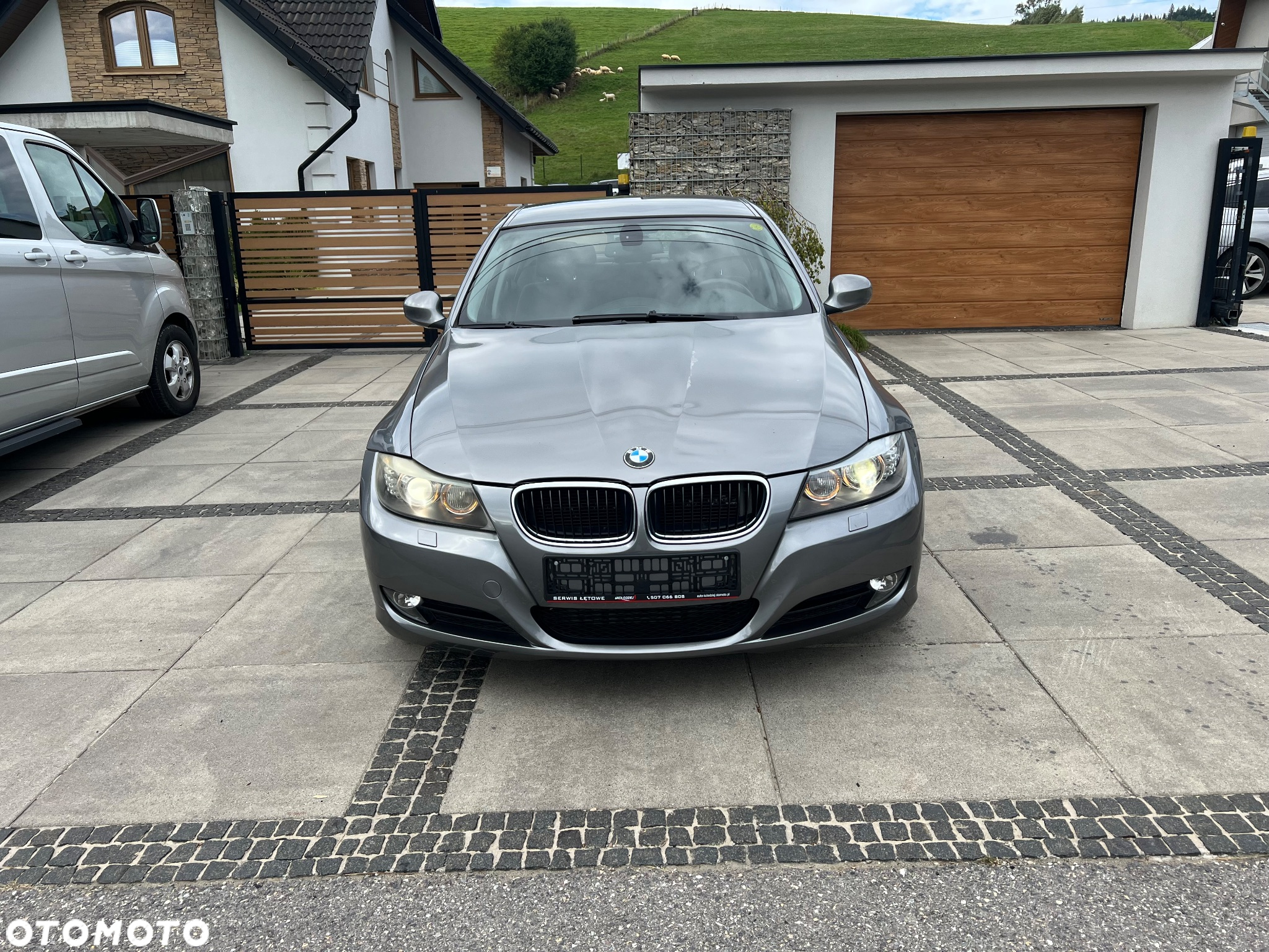 BMW Seria 3 320d xDrive - 2