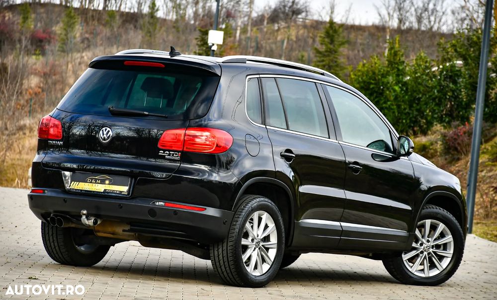 Volkswagen Tiguan 2.0 TDI DPF BlueMotion Technology Exclusive - 6