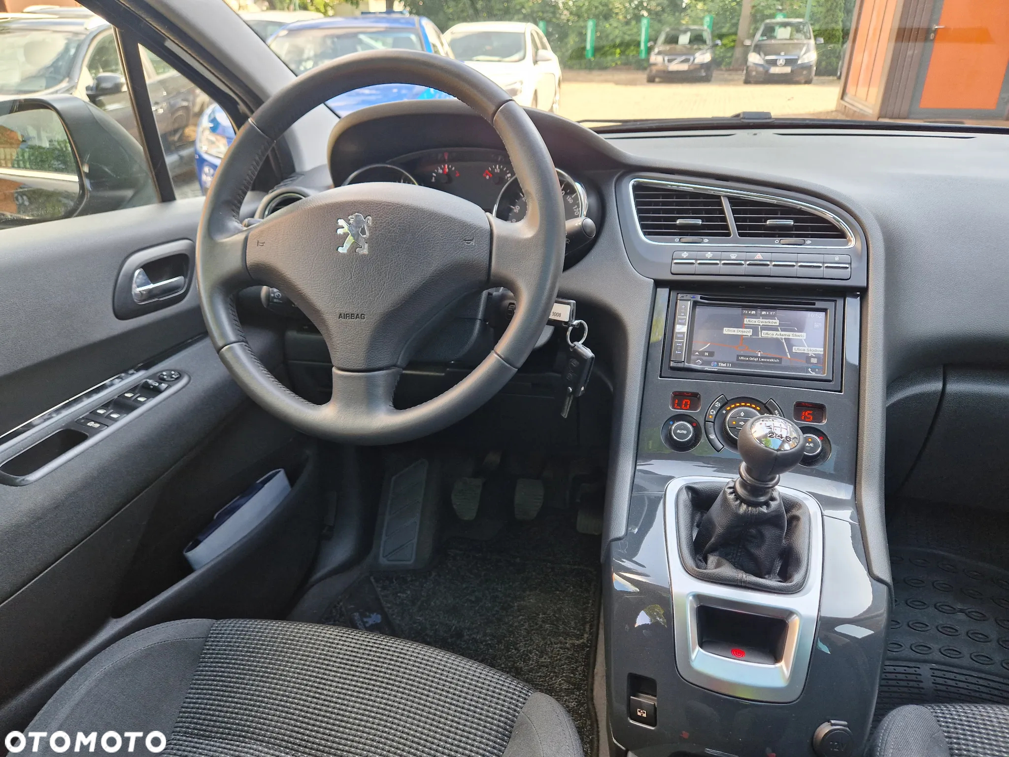 Peugeot 5008 2.0 HDi Allure - 6