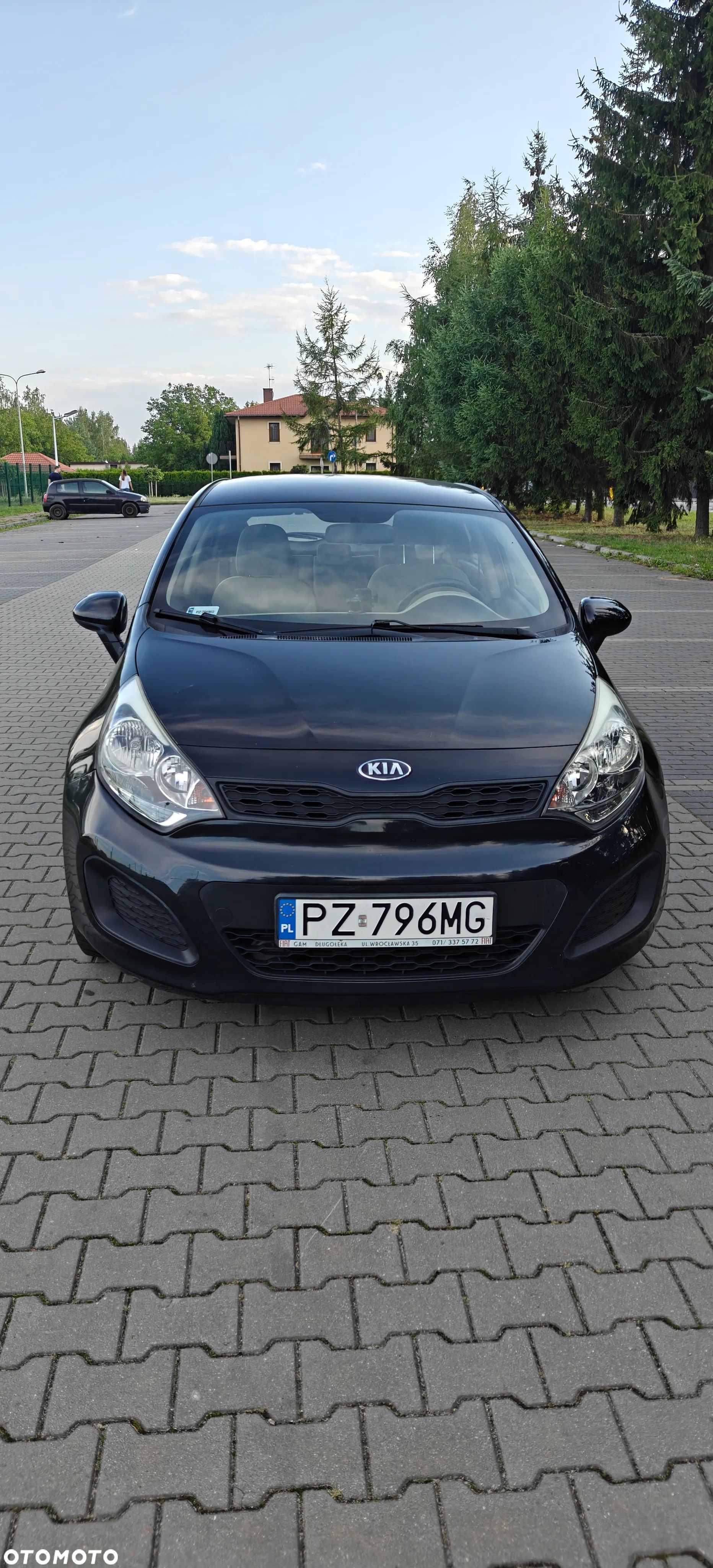 Kia Rio 1.2 XL - 1