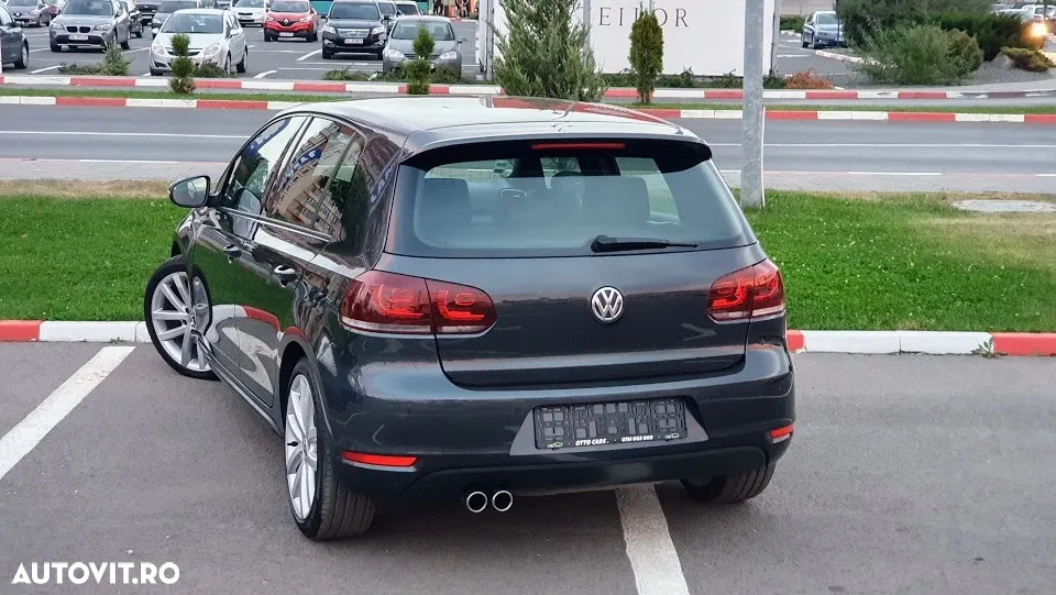 Volkswagen Golf 2.0 TDI DPF DSG GTD - 3