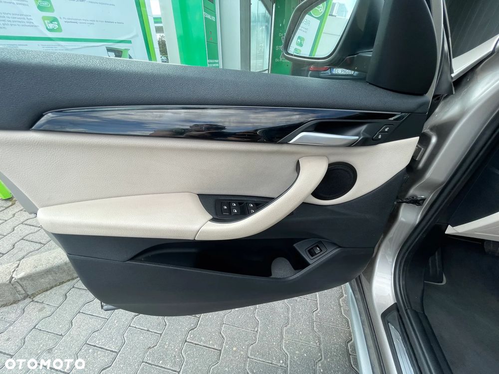 BMW X1 - 17