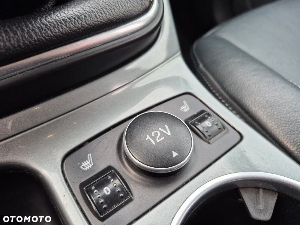 Ford C-MAX 1.6 EcoBoost Titanium - 19