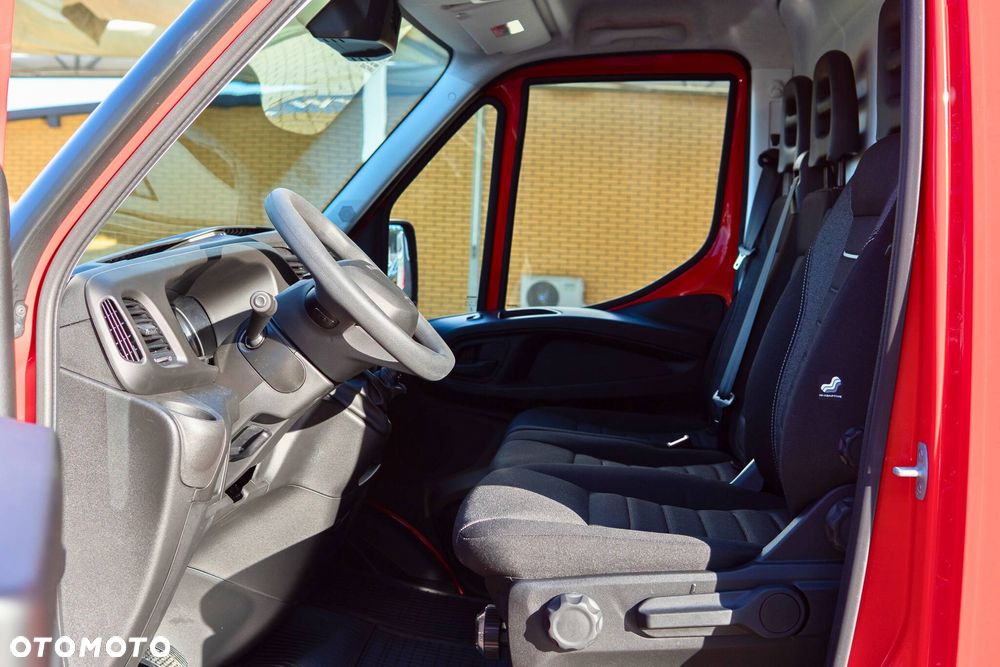 Iveco Daily 35S18H V - 22