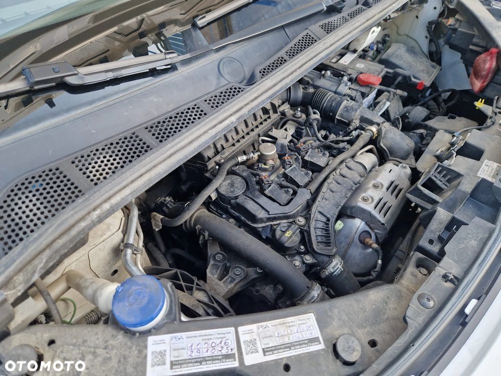 Toyota Proace City 1.2 D-4T Long 2,3t Active (bryg.) - 21