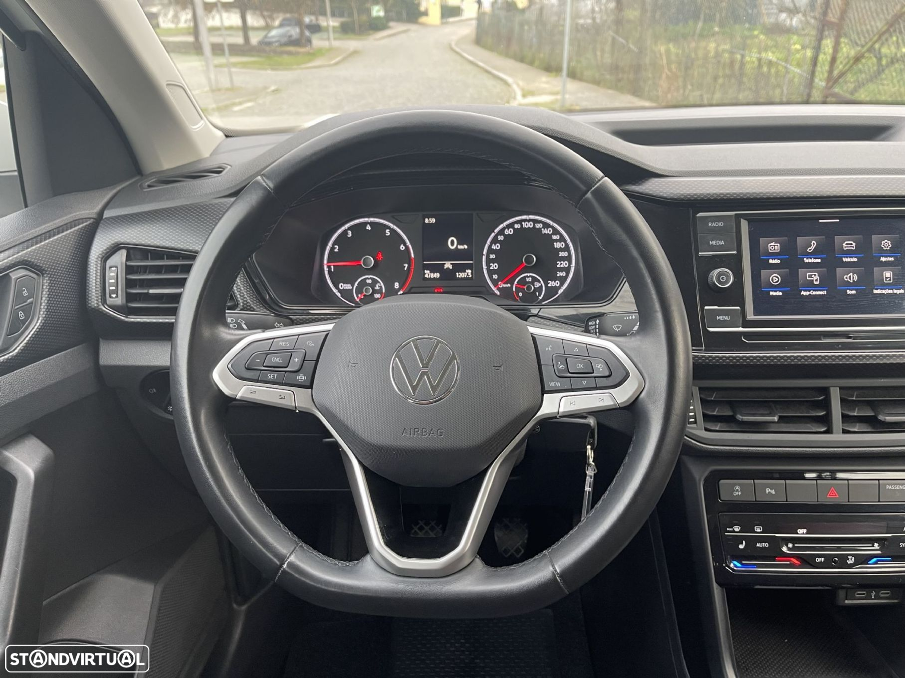 VW T-Cross 1.0 TSI Life - 17