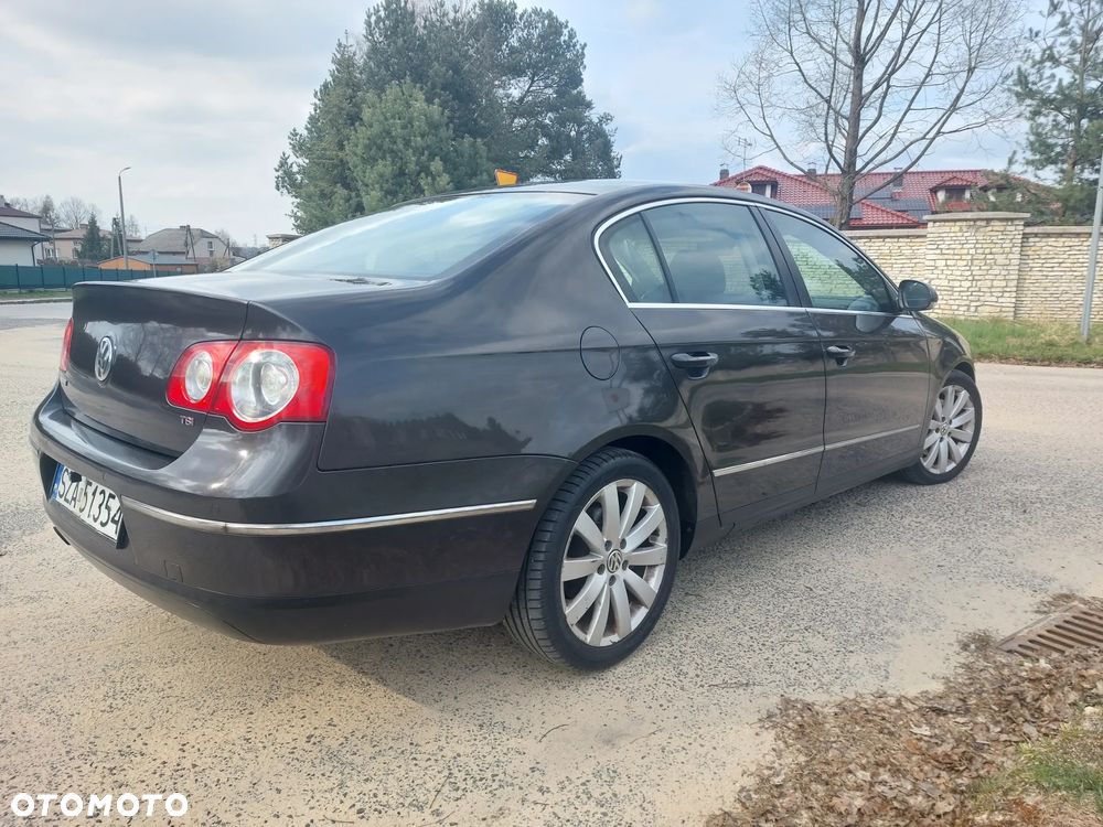 Volkswagen Passat 1.8 TSI Highline - 5
