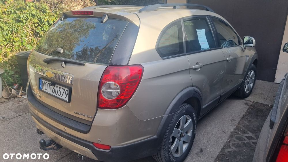 Chevrolet Captiva 2.4 4WD 7 Sitzer LT - 10
