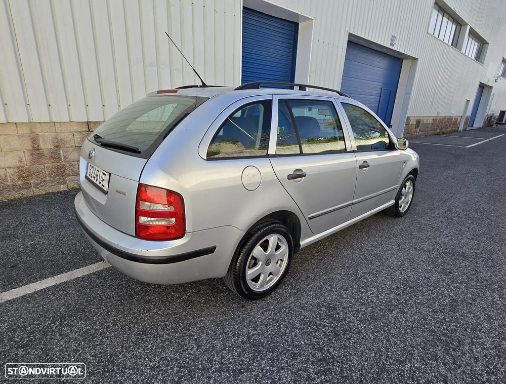 Skoda Fabia Break 1.4 Comfort - 1