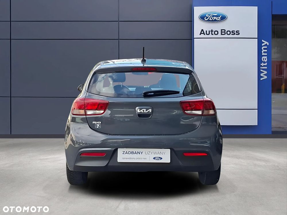 Kia Rio 1.2 M - 4