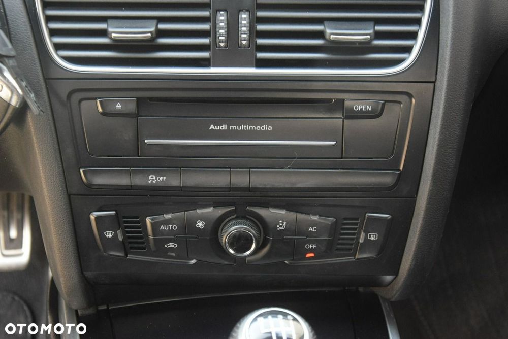 Audi A4 Avant 2.0 TFSI Flexible Fuel Quattro - 31