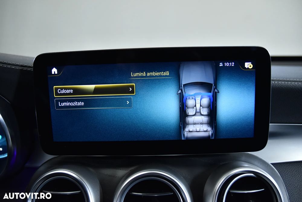 Mercedes-Benz GLC Coupe 300 e 4MATIC - 23