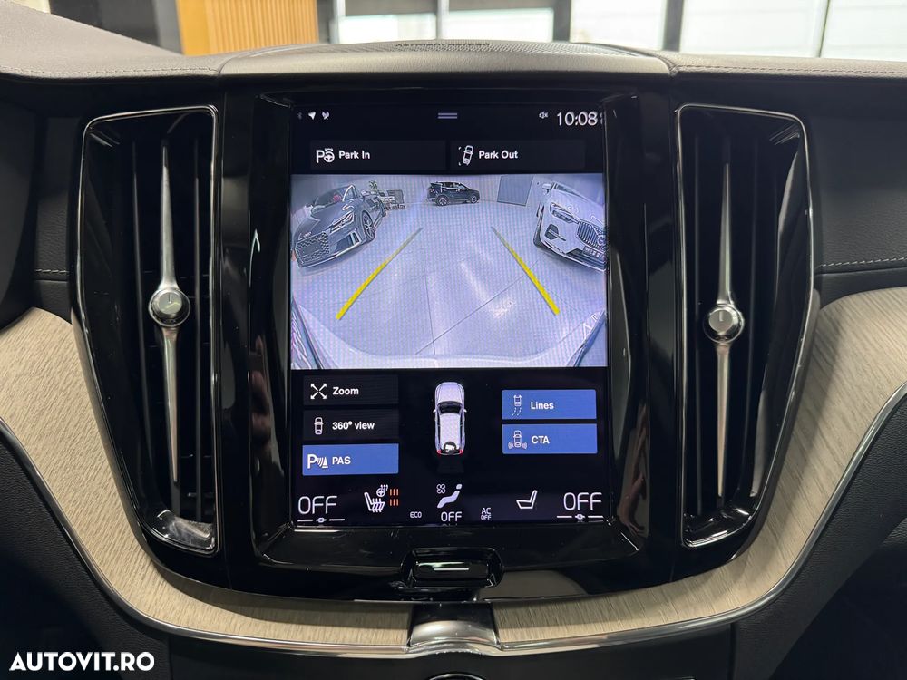 Volvo XC 60 T6 AWD Recharge Geartronic Inscription - 15