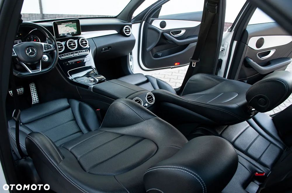 Mercedes-Benz Klasa C 180 (BlueTEC) d 7G-TRONIC AMG Line - 26