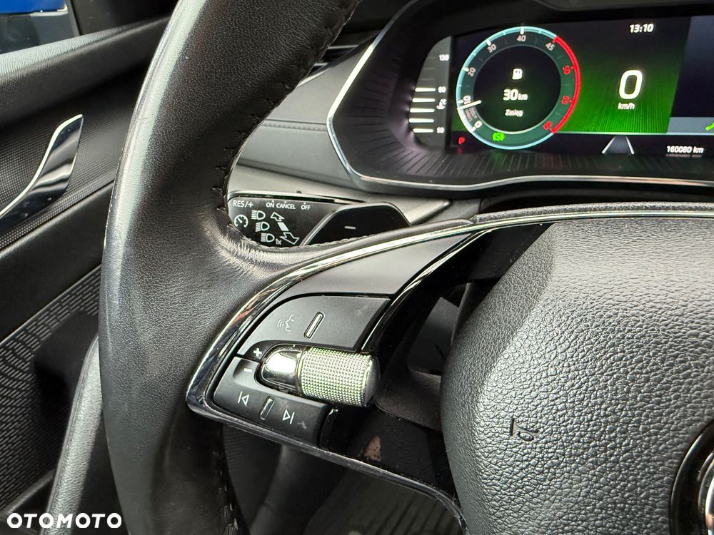 Skoda Octavia 2.0 TDI Ambition DSG - 28