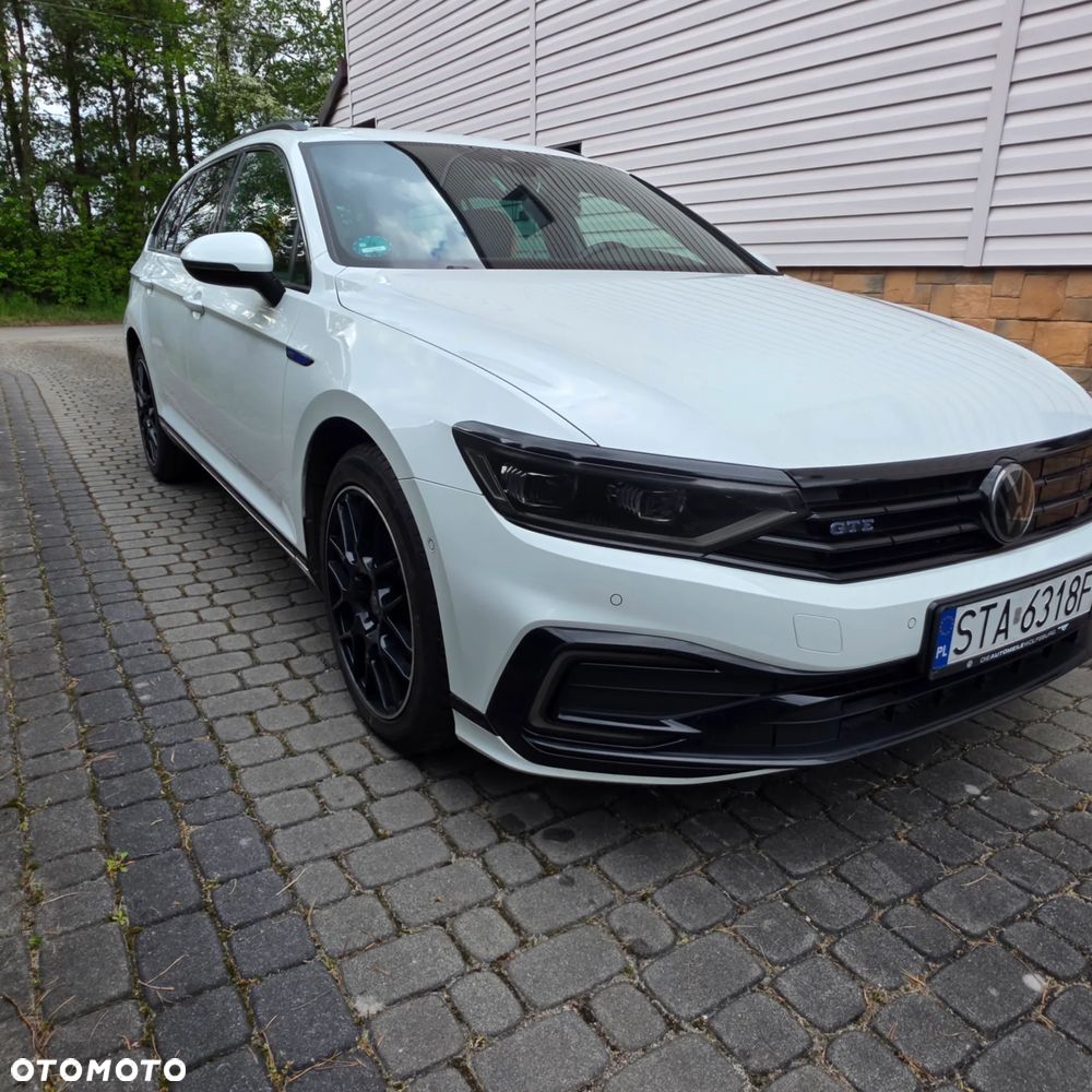 Volkswagen Passat - 9