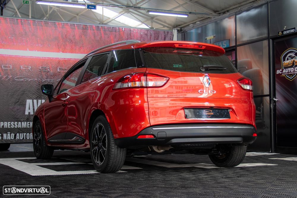 Renault Clio Sport Tourer Energy TCe 120 EDC Limited - 4