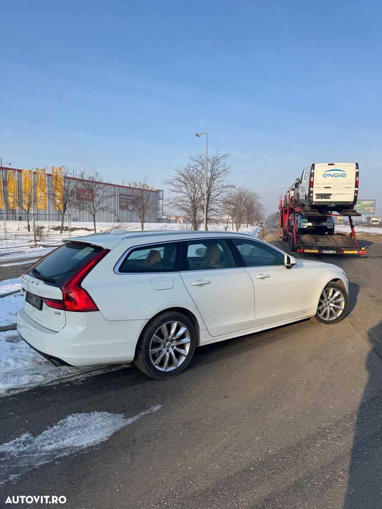 Volvo V90 D4 - 14