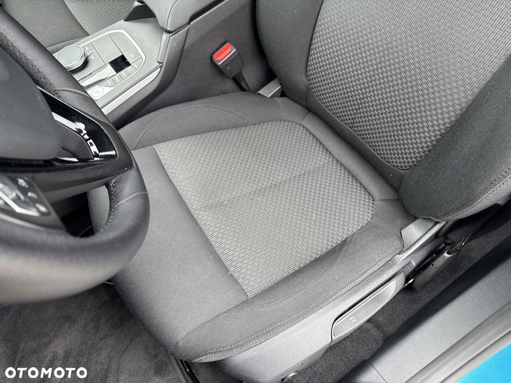 BMW Seria 1 - 15